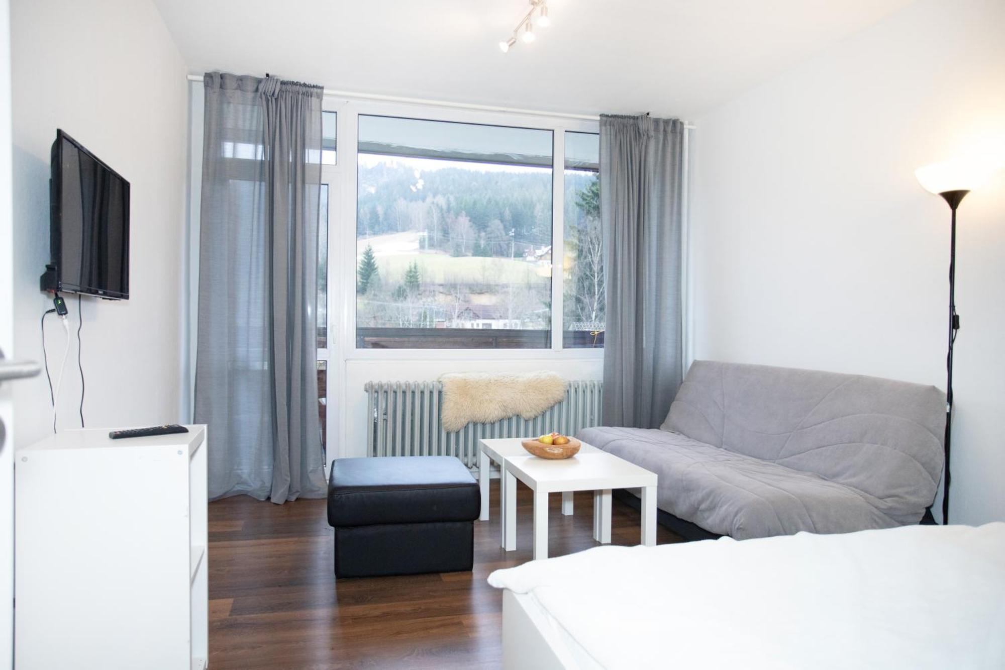 Apartmany Na Tanvaldskem Spicaku Jiretin pod Bukovou Εξωτερικό φωτογραφία